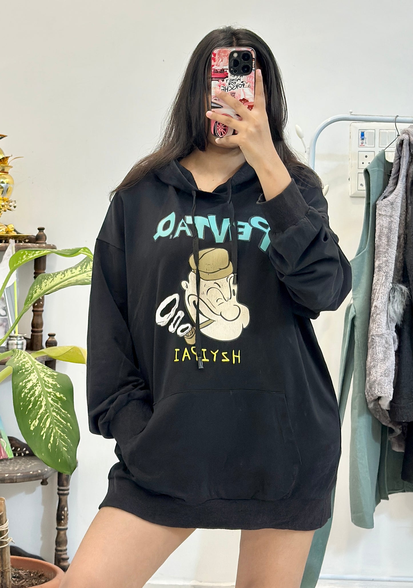 Black hoodie (42-44)