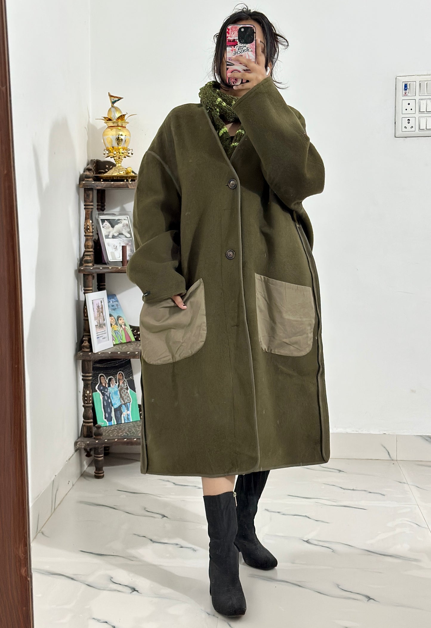 Plus size coat with muffler (50-52)