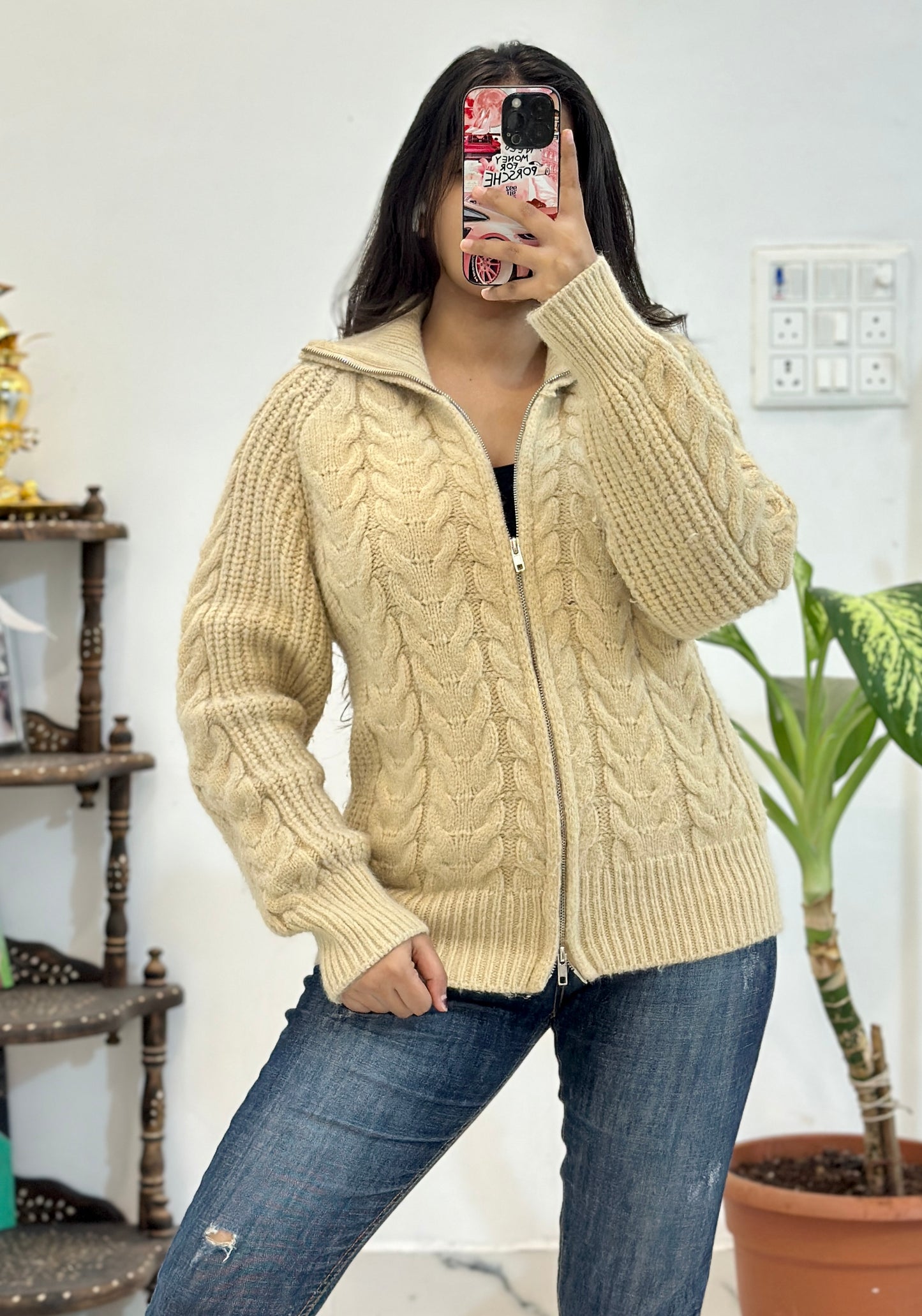 Heavy pullover (Upto 40)