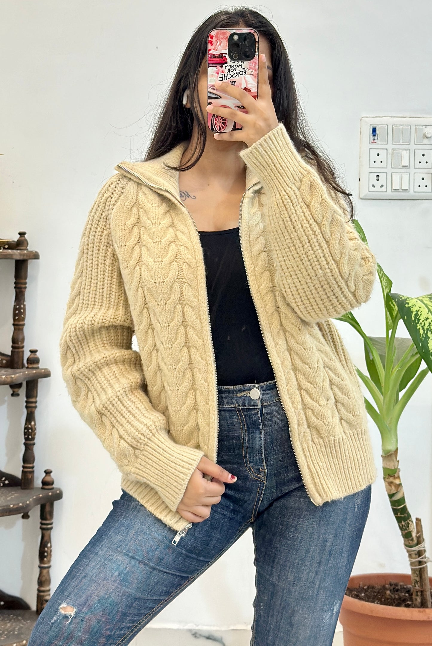 Heavy pullover (Upto 40)