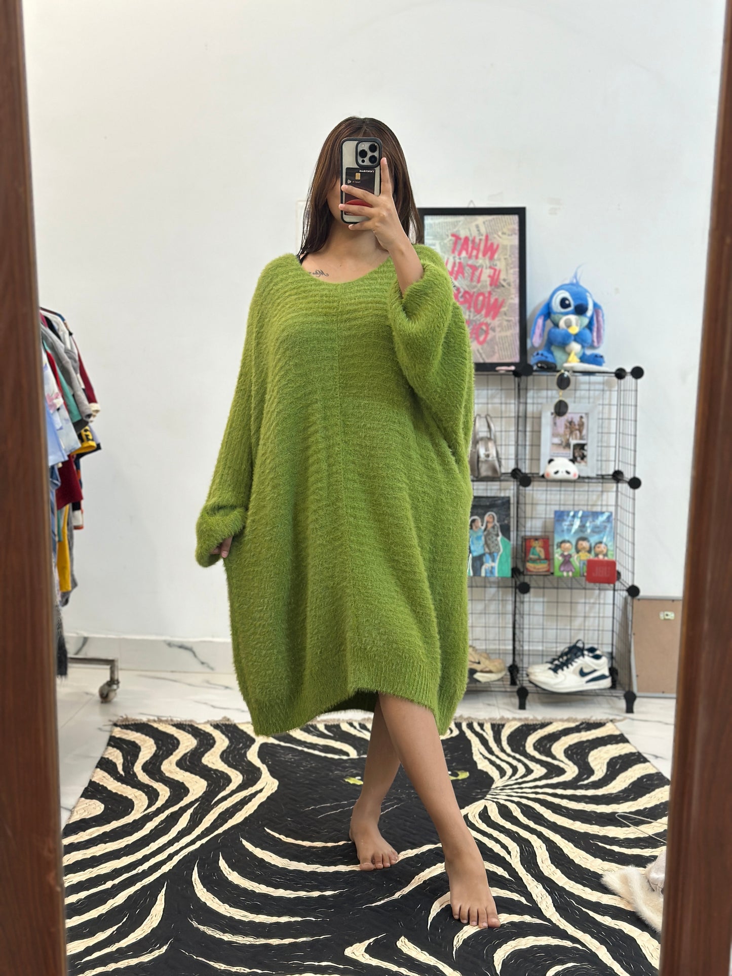 Heavy long furry pullover (50-52)