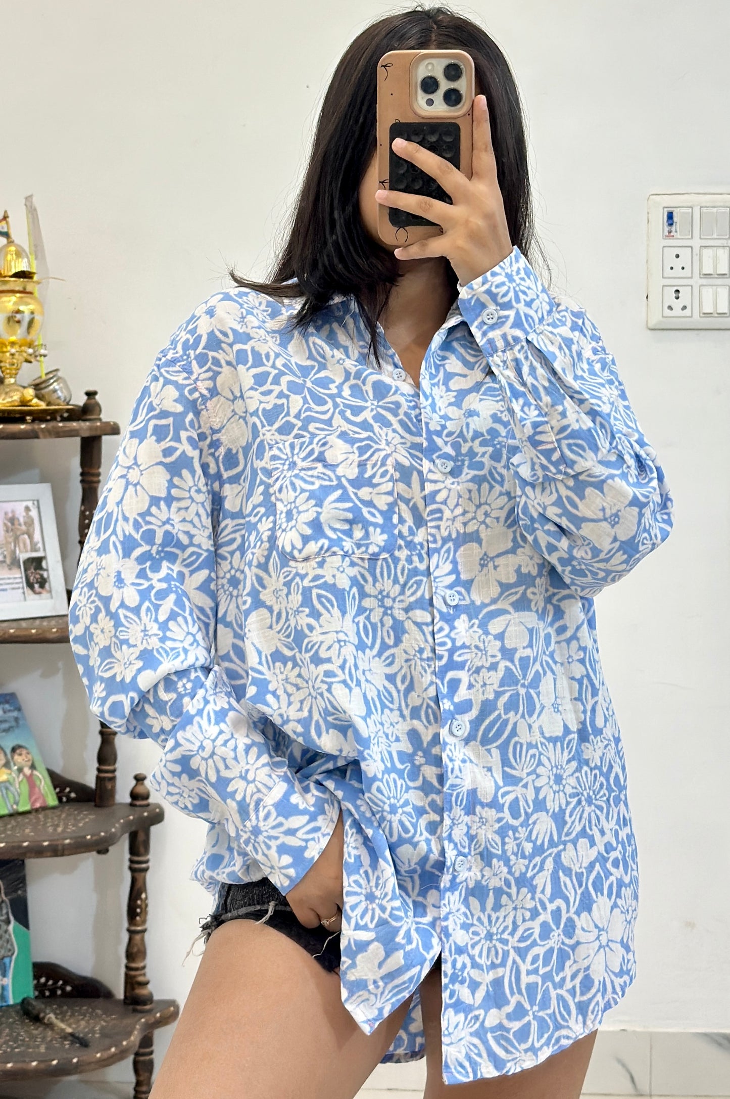 Oversized cotton shirt (38-40)