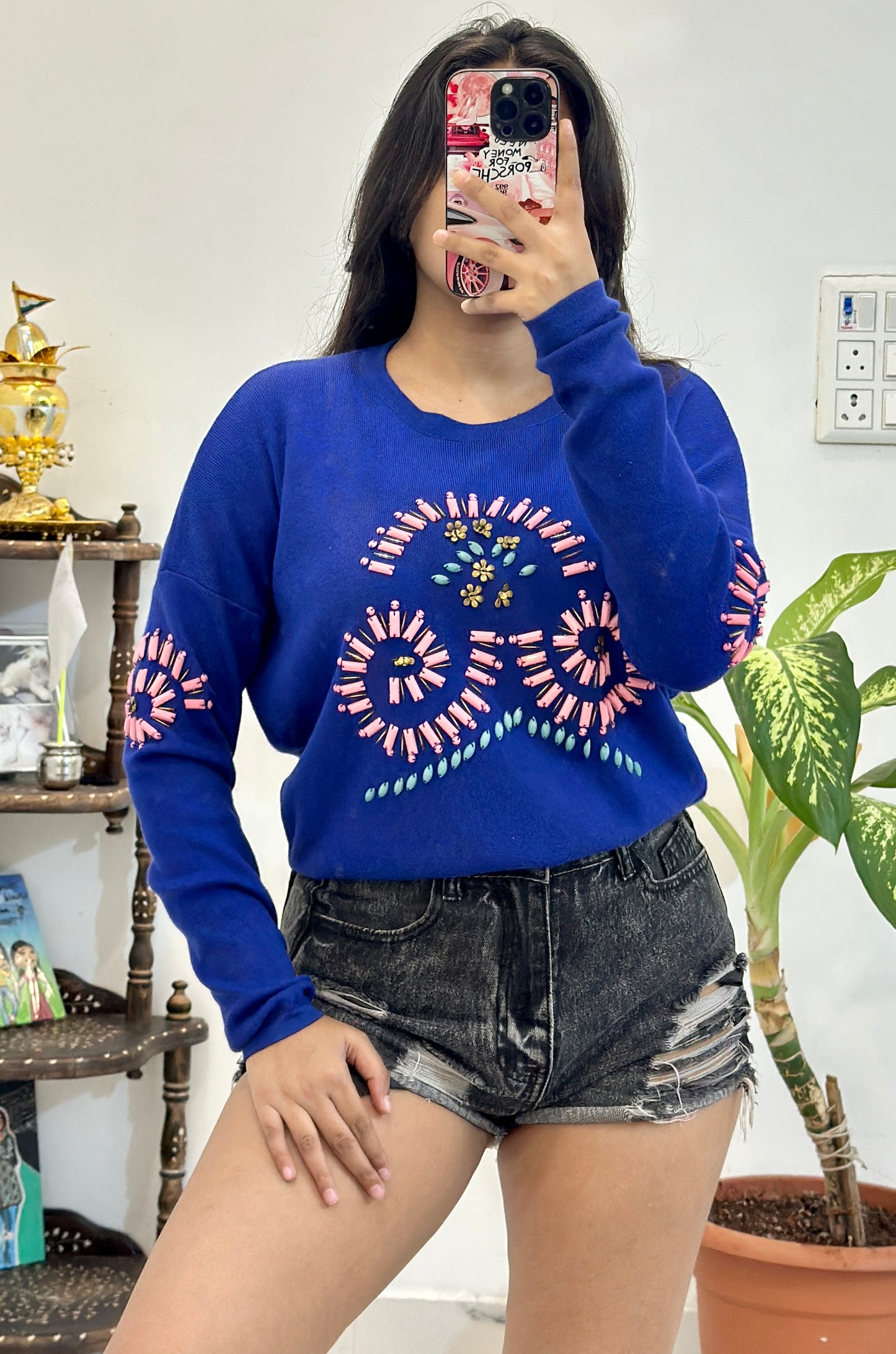 Pretty sweater (40-42)