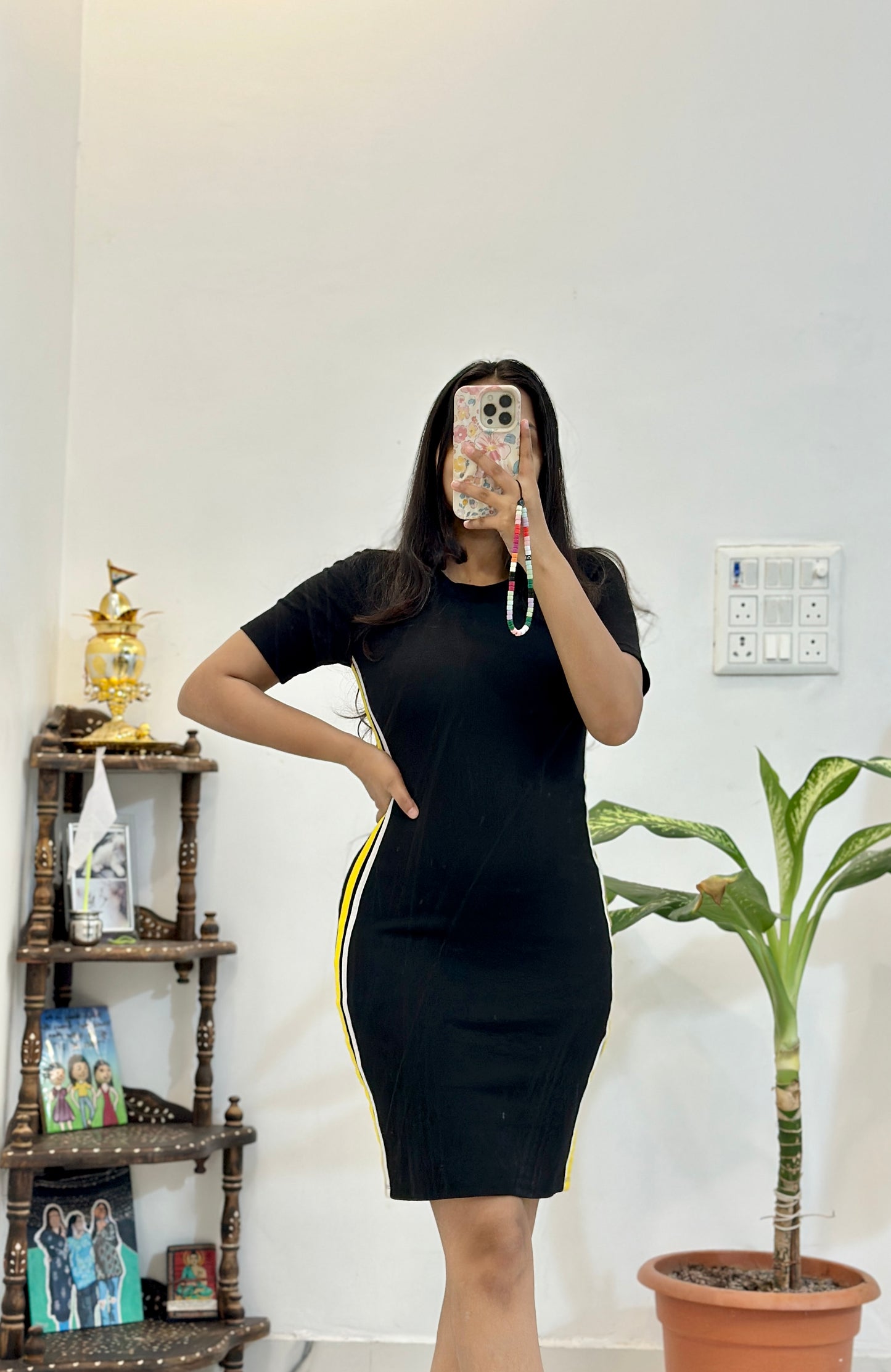 Knitted dress 30-32 busts