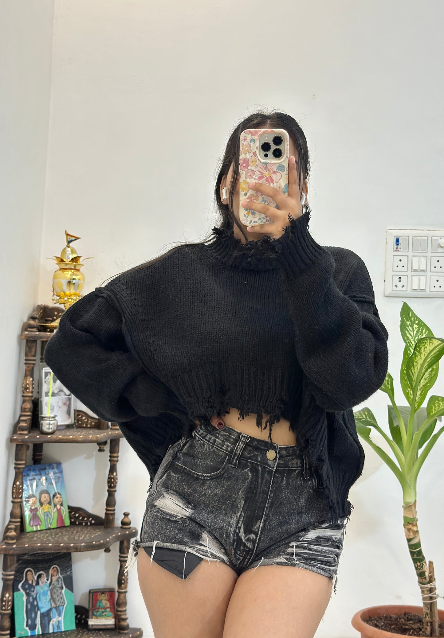 Oversized crop korean sweater (Upto 50)