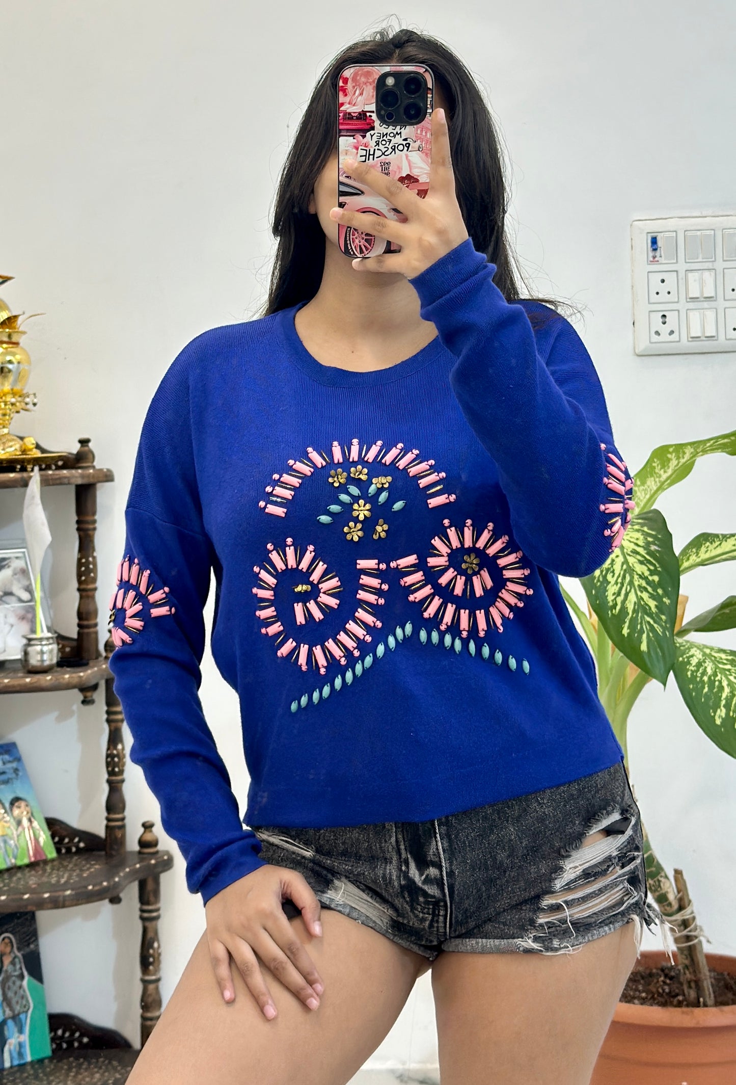 Pretty sweater (40-42)