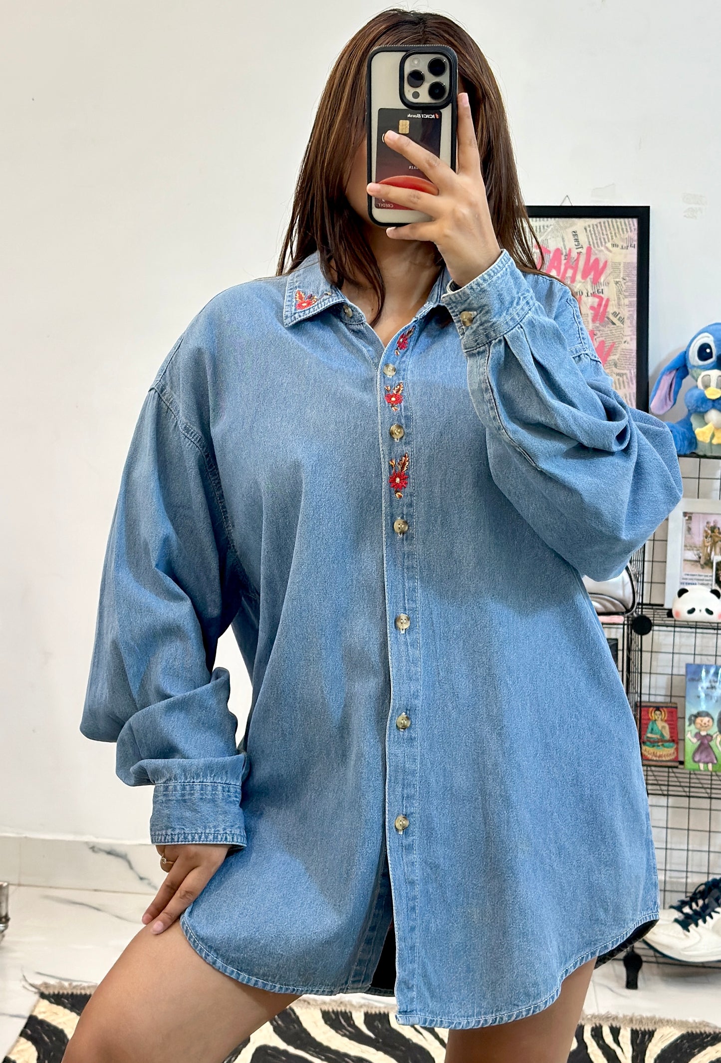 Oversized embroidered denim shirt 42-44