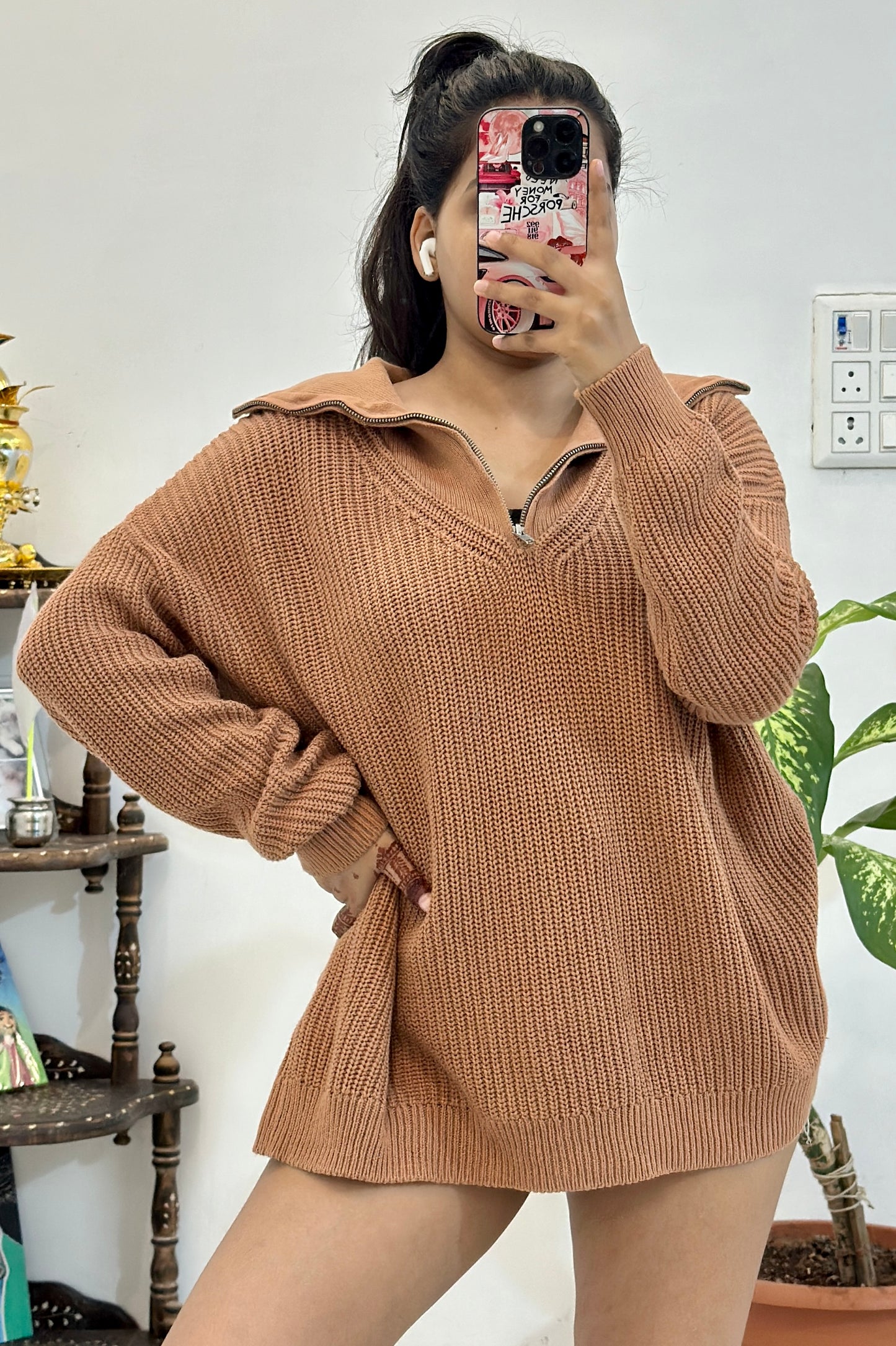 Brown zipper sweater (upto 44-46)