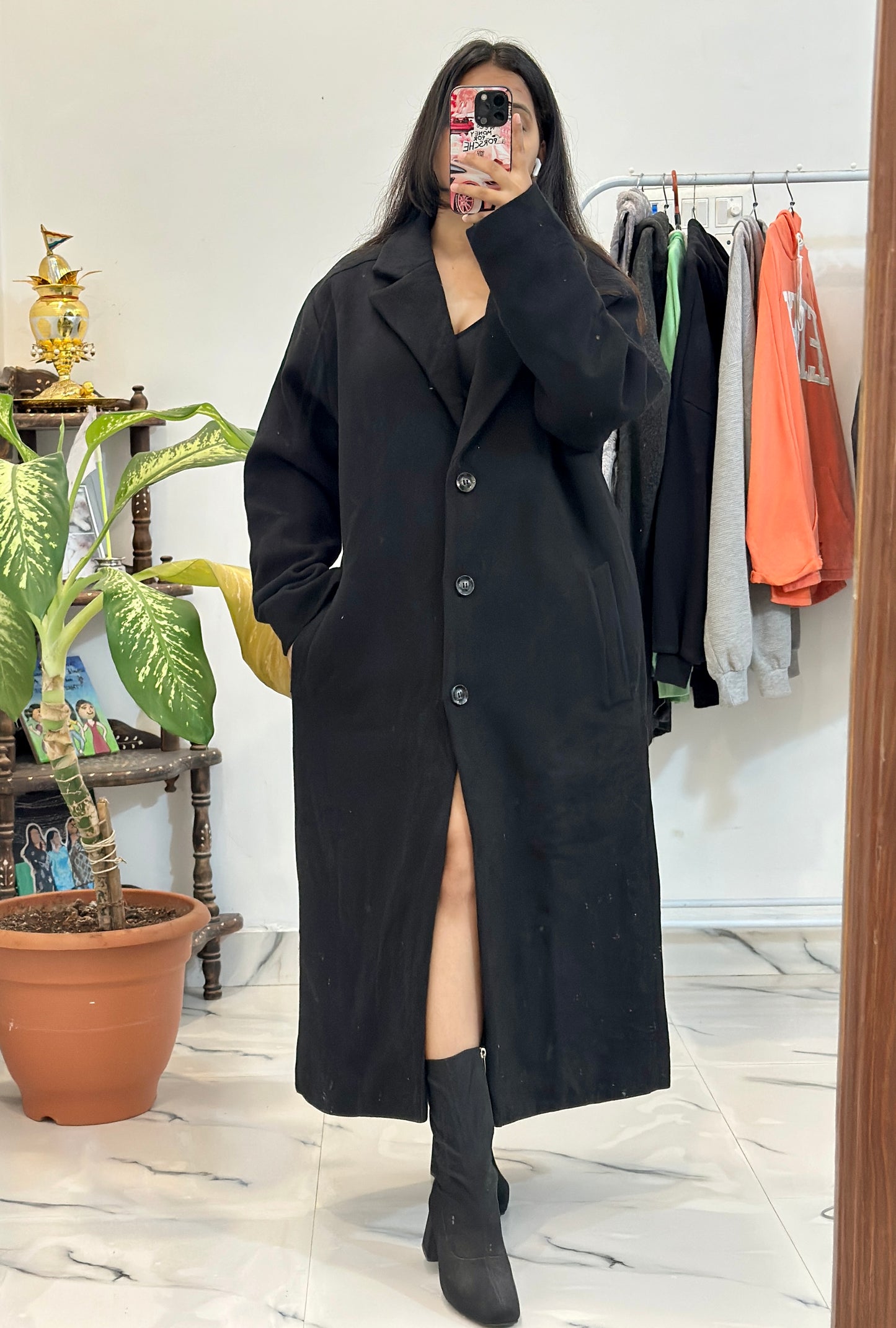 Black Heavy long coat (44-46)
