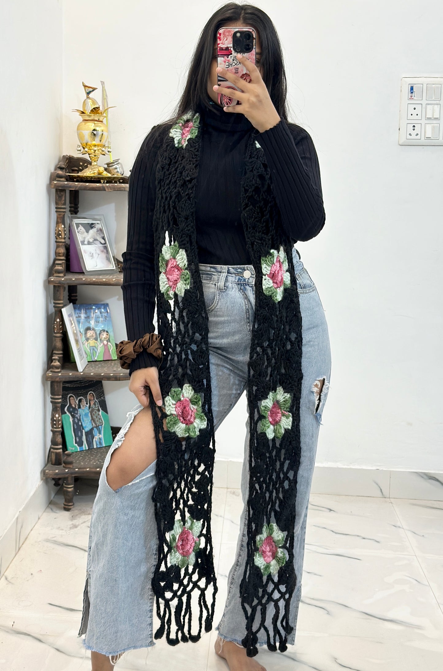 Woollen pretty crochet muffler