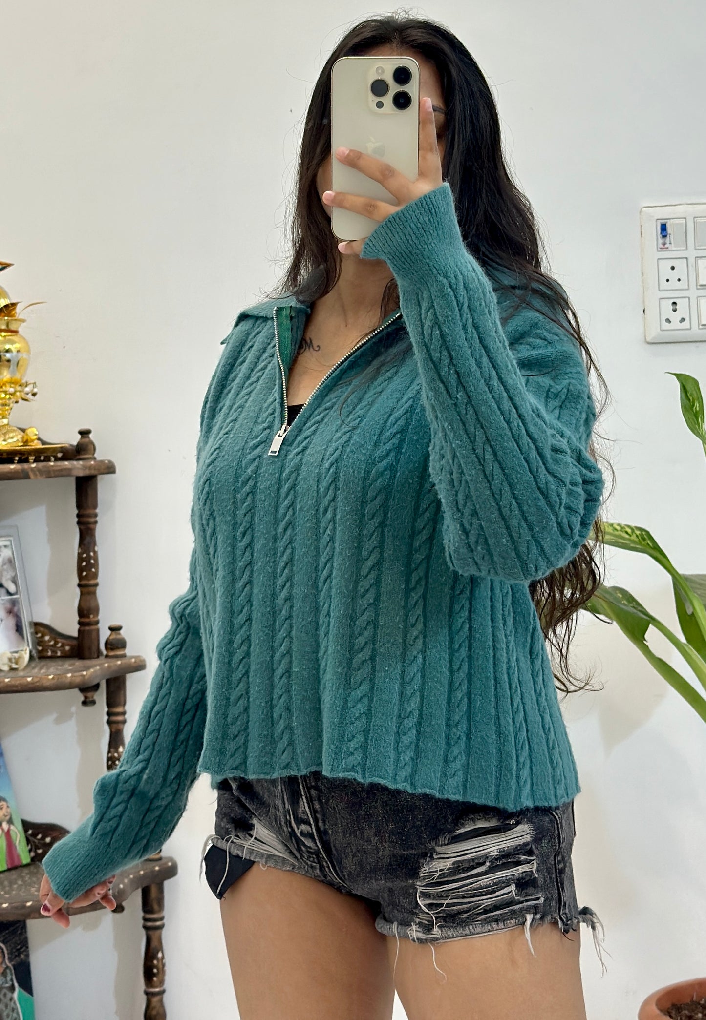 Korean oversized sweater (38-40)