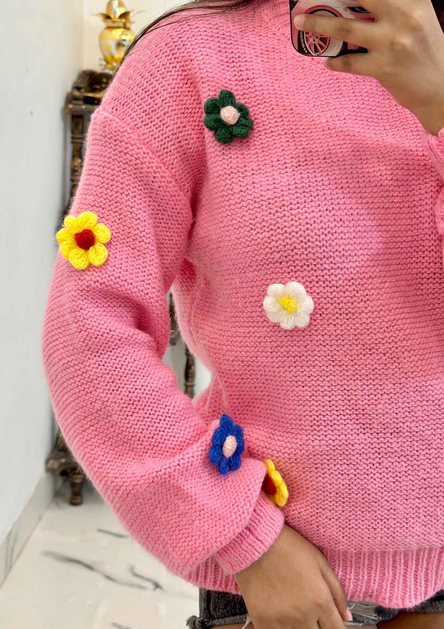 Pretty crochet flower sweater (40-42)