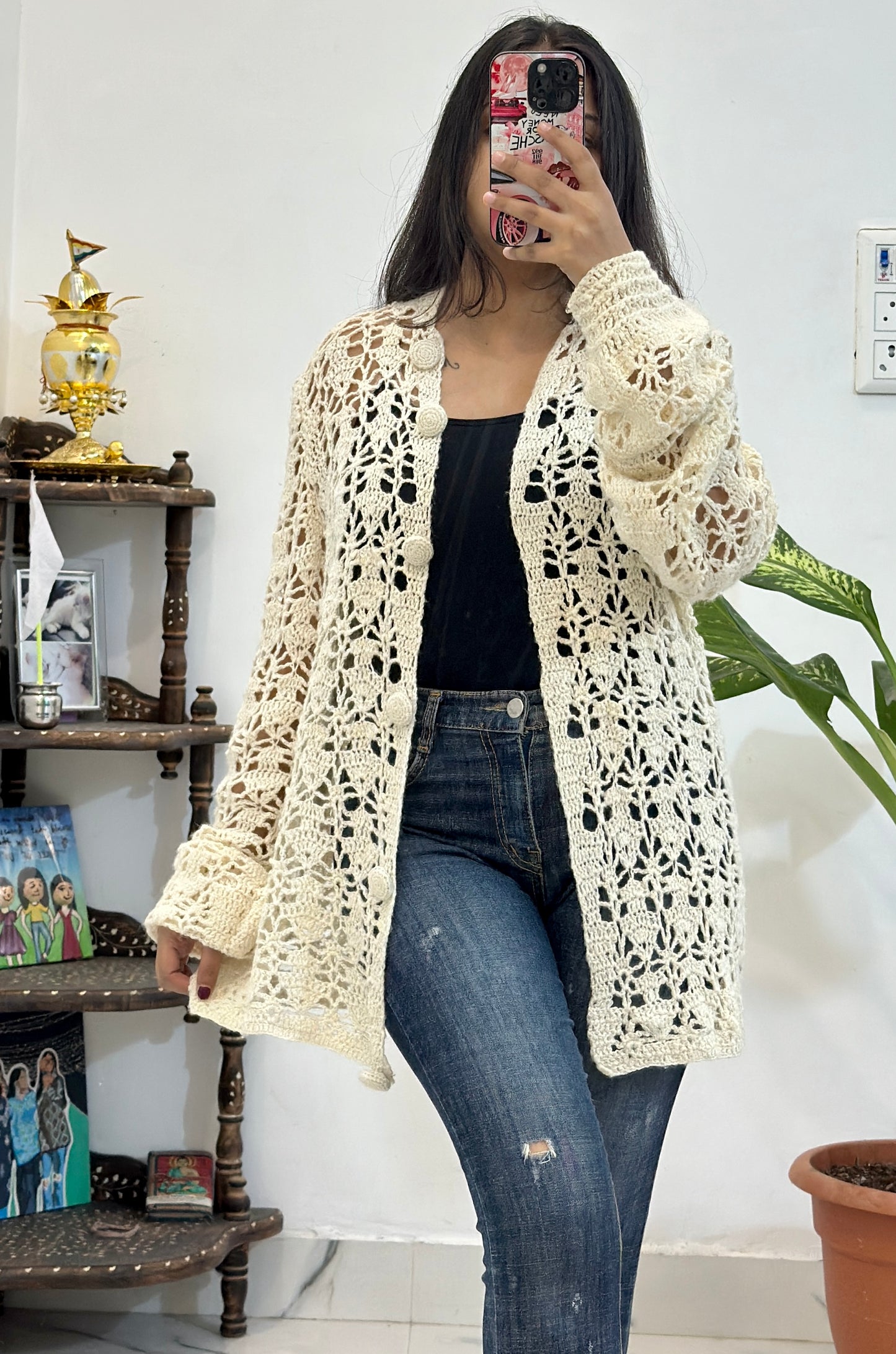 Pretty crochet shrug/cardigan (42-44)