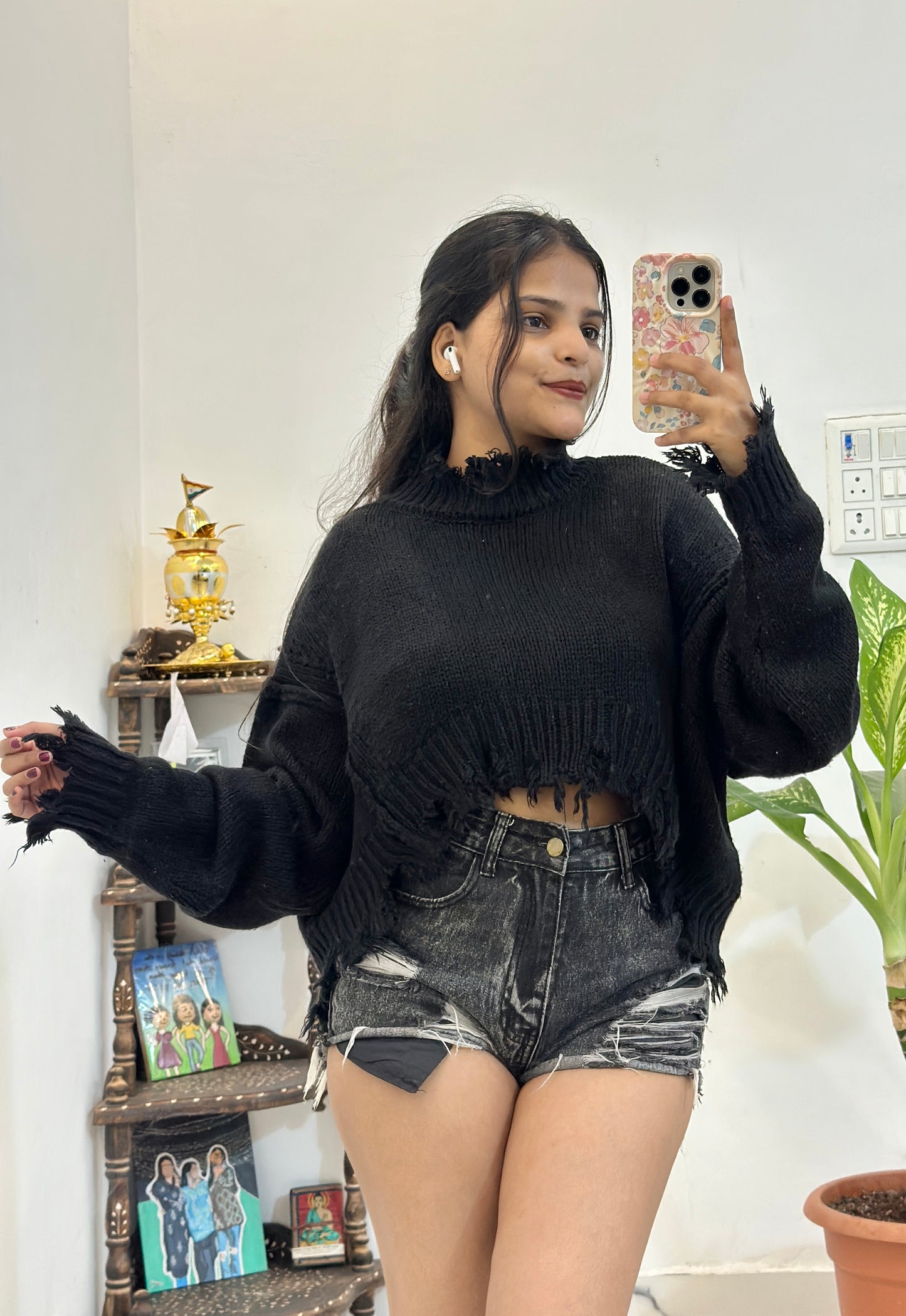 Oversized crop korean sweater (Upto 50)