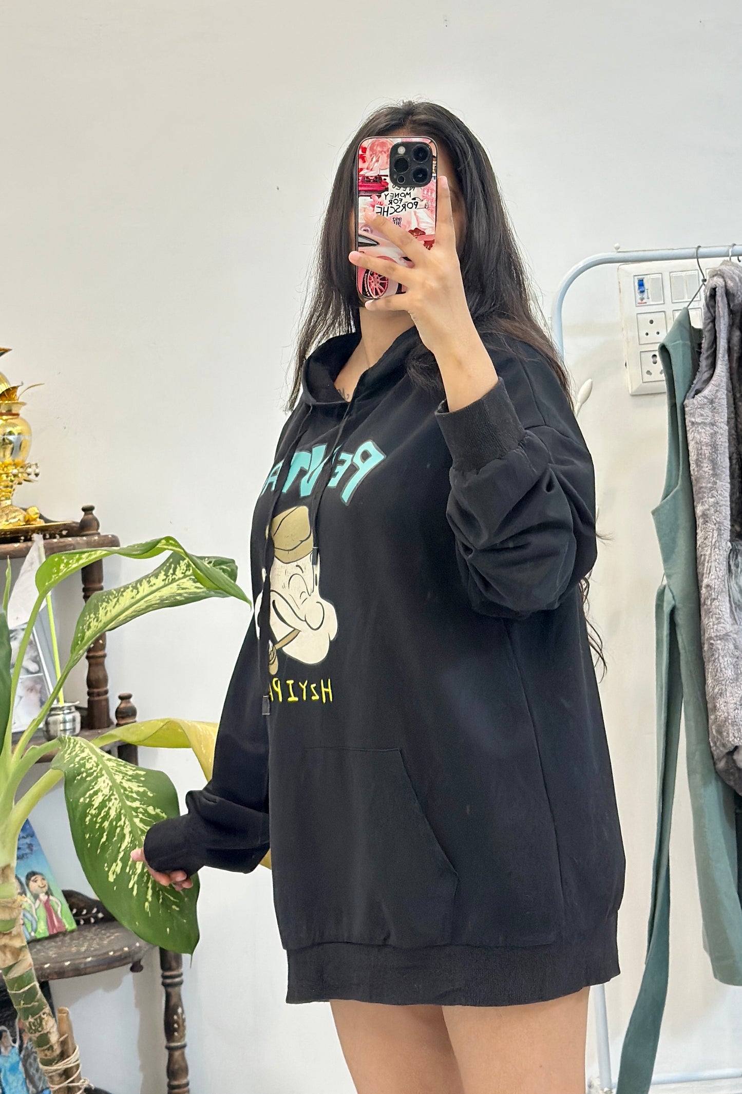 Black hoodie (42-44)