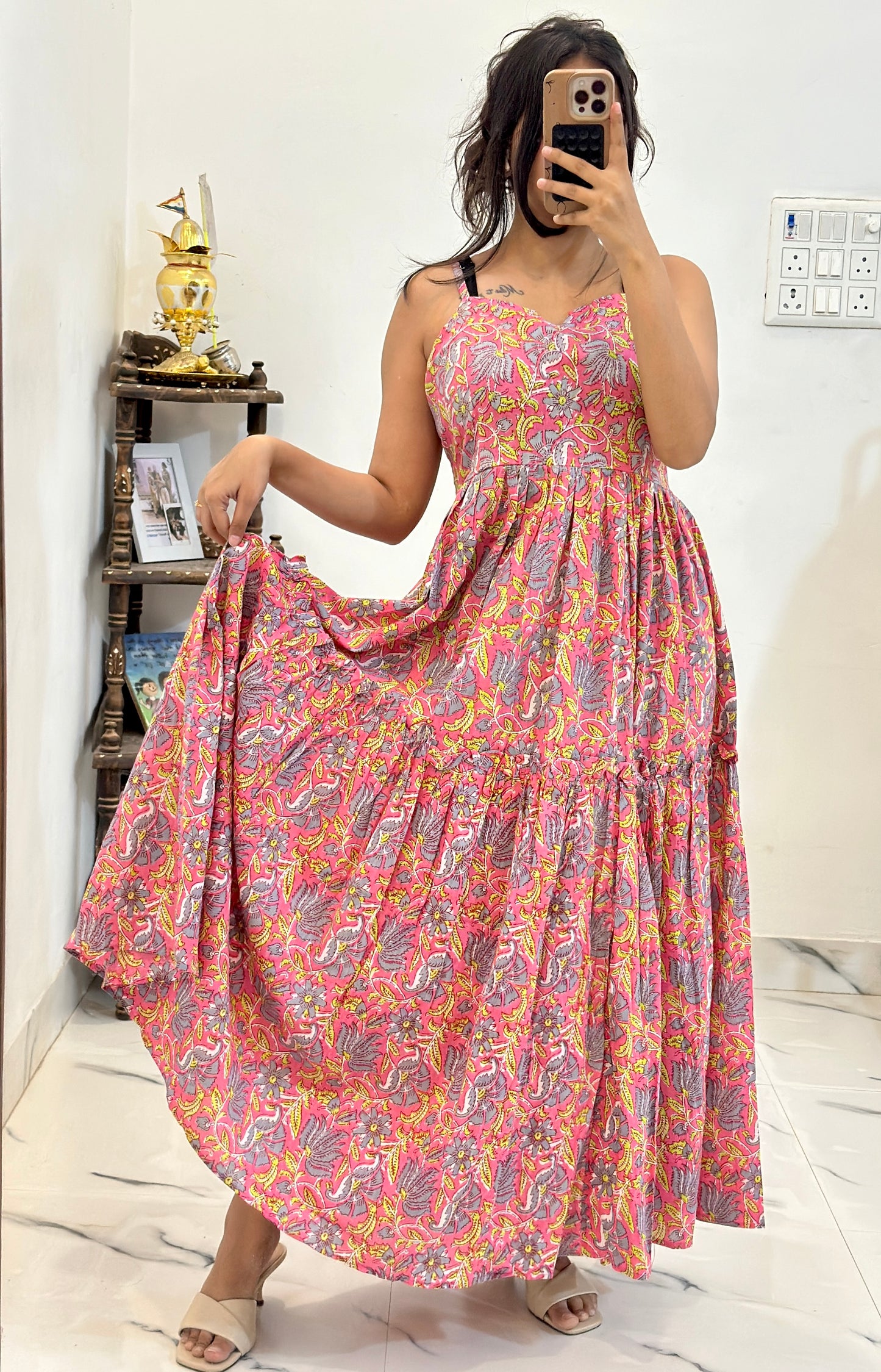 Pretty cotton dress (M-L)
