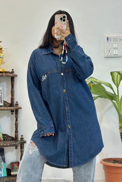 Oversized denim shirt (42-44)