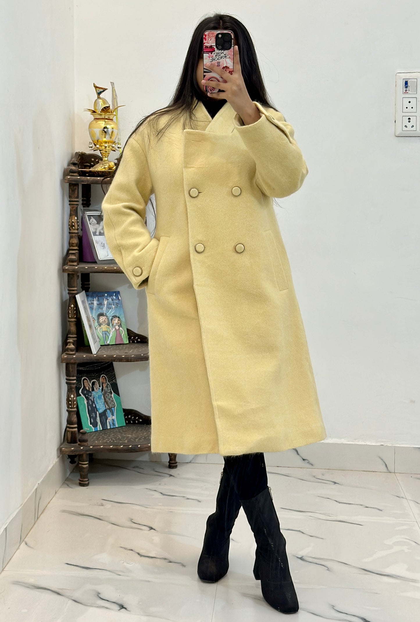 Pretty butter heavy coat (34-36)