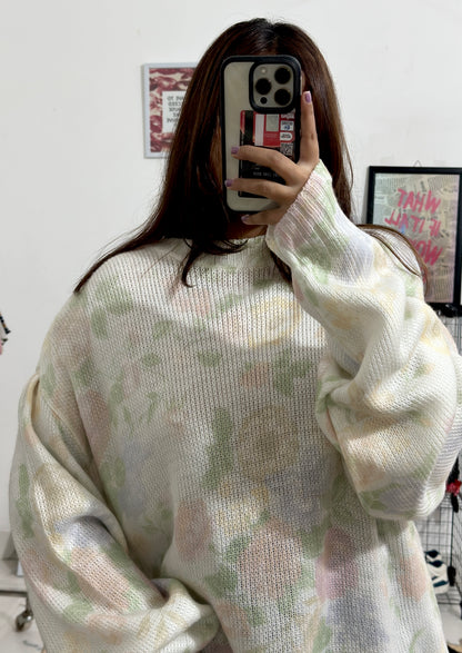Oversized pretty sweater (46-48)