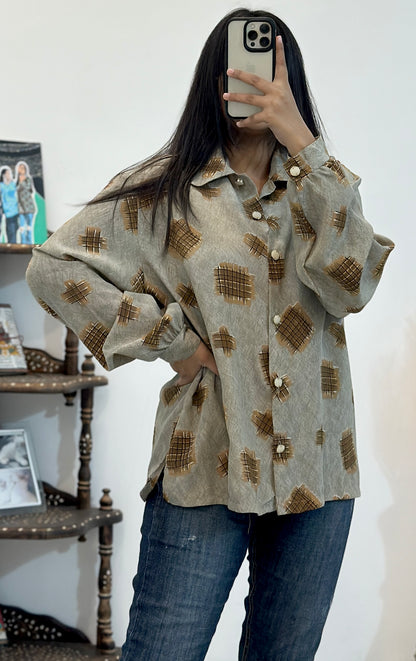 Oversized vintage shirt (42-44)