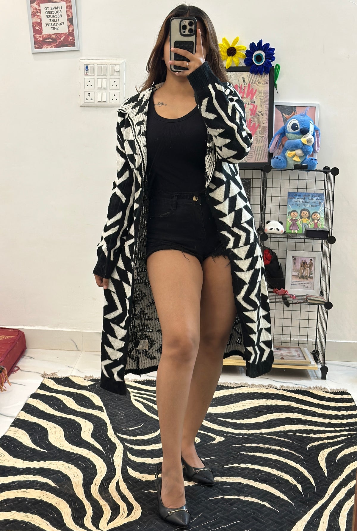 Long shrug (34-36)