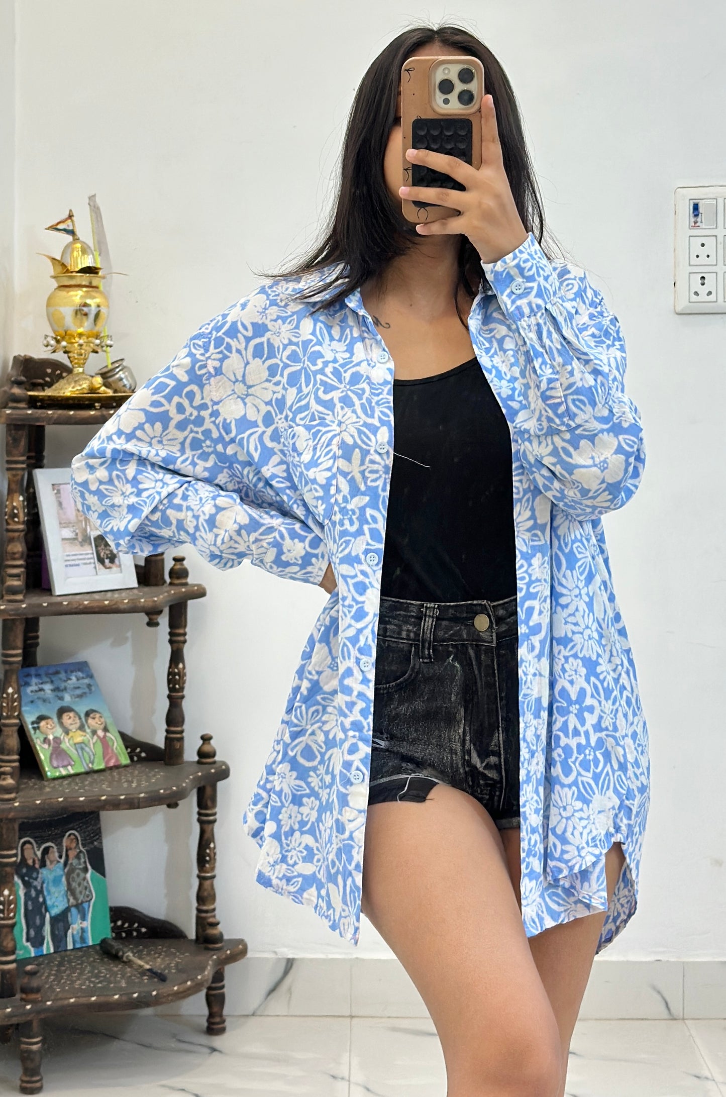Oversized cotton shirt (38-40)