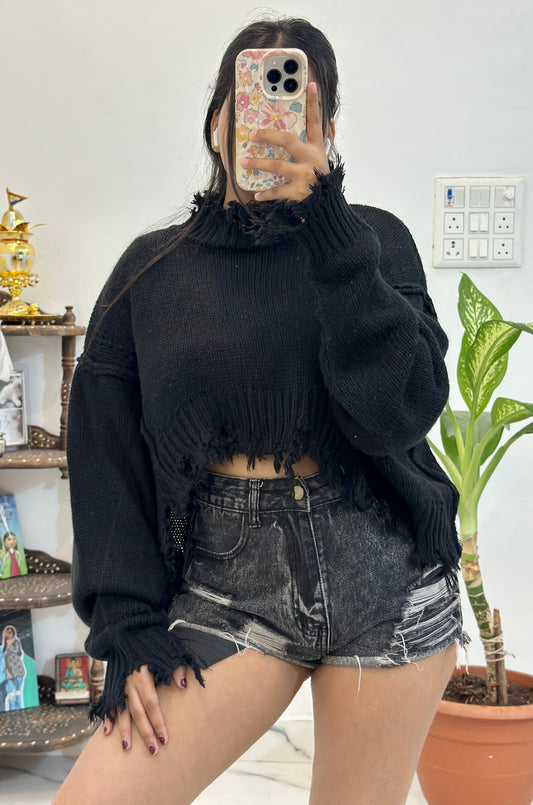 Oversized crop korean sweater (Upto 50)