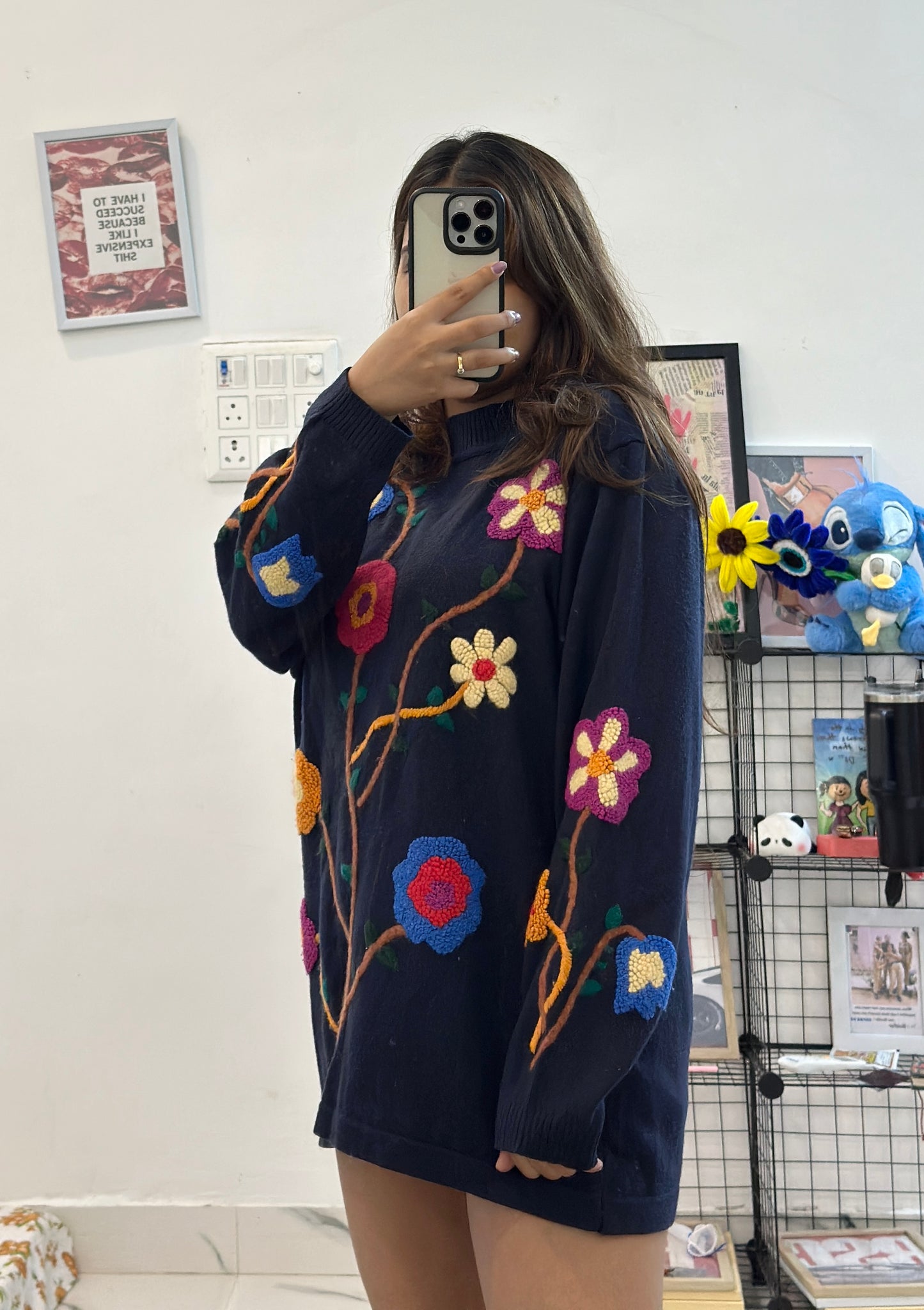 Oversized embroidered Korean sweater (42-44)