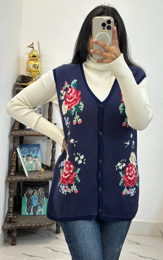 Pretty embroidered vest (42-44)