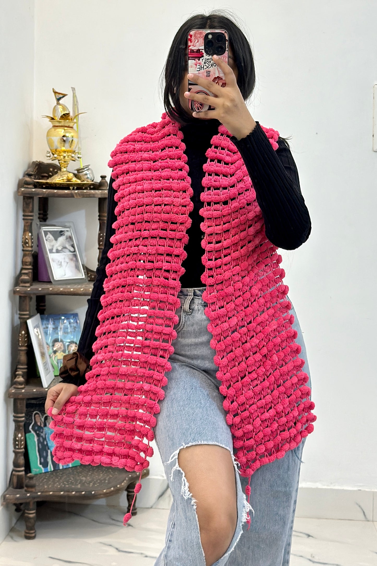 Woollen pretty muffler