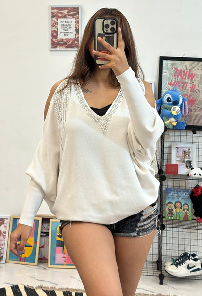 White oversized sweater (44-46)