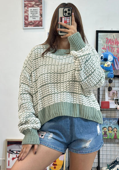 Oversized sweater (44-46)