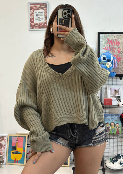 Plus size sweater (50-52)
