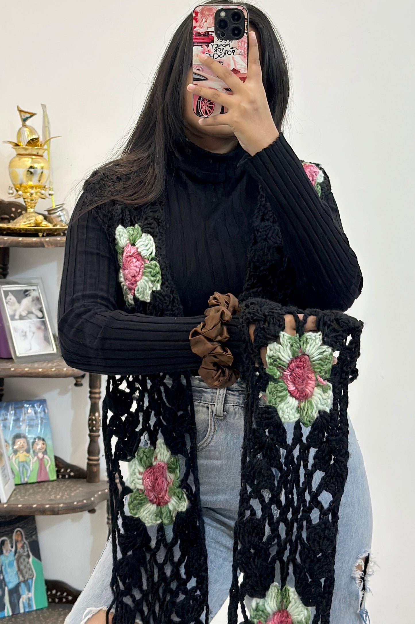 Woollen pretty crochet muffler