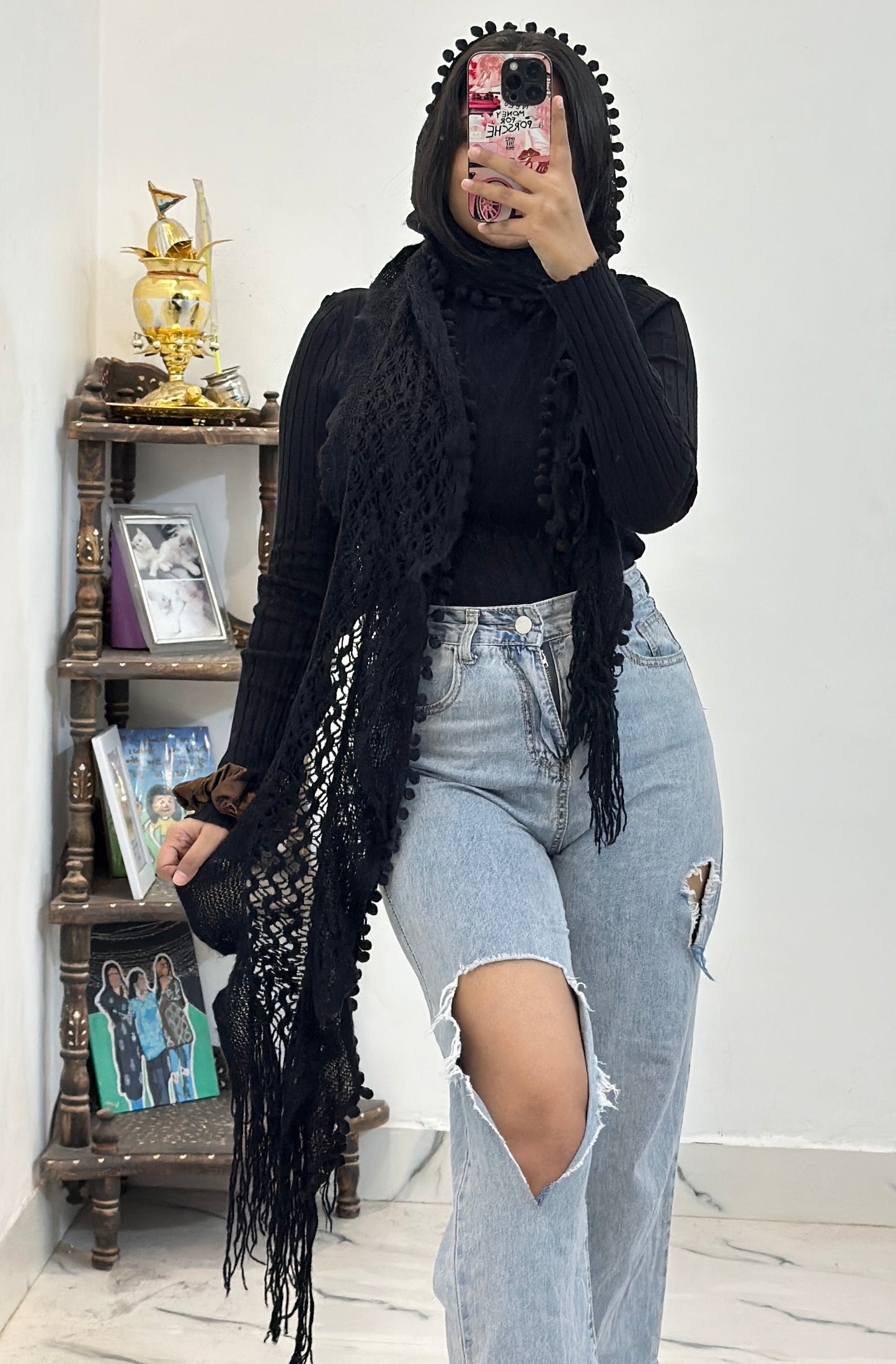 Woollen pretty muffler