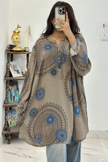Oversized top (48-50)
