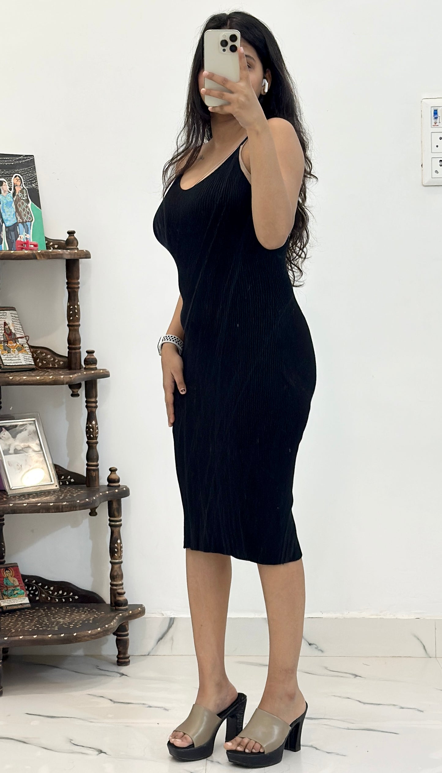 Black body con dress (32-34)