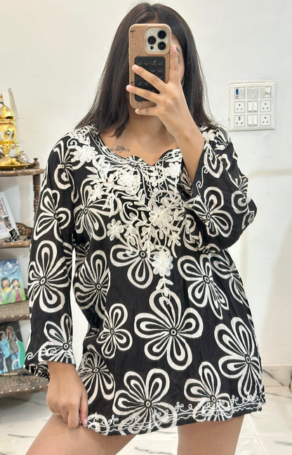 Pretty embroidered short kurti (42-44)