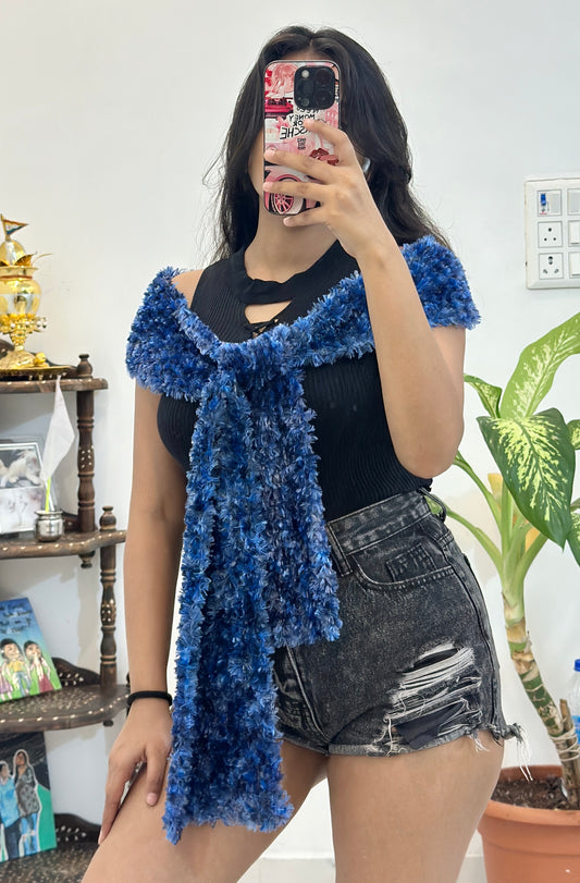 Woollen furry scarf