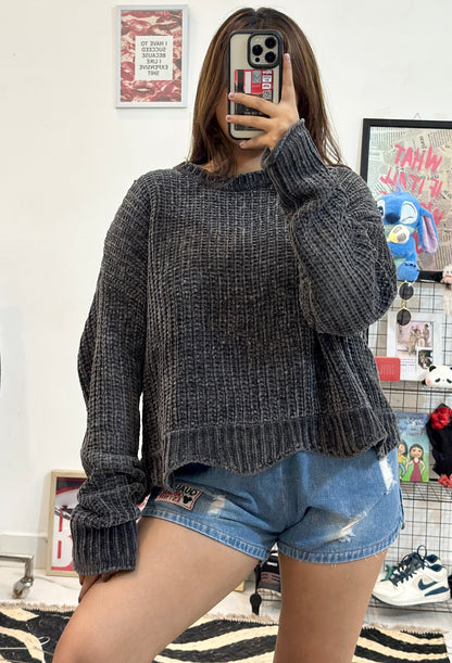 Oversized heavy sweater (44-46)