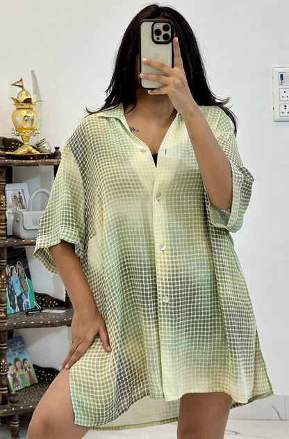 Oversized vintage shirt (42-44)