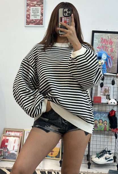 Oversized Korean sweater (42-44)