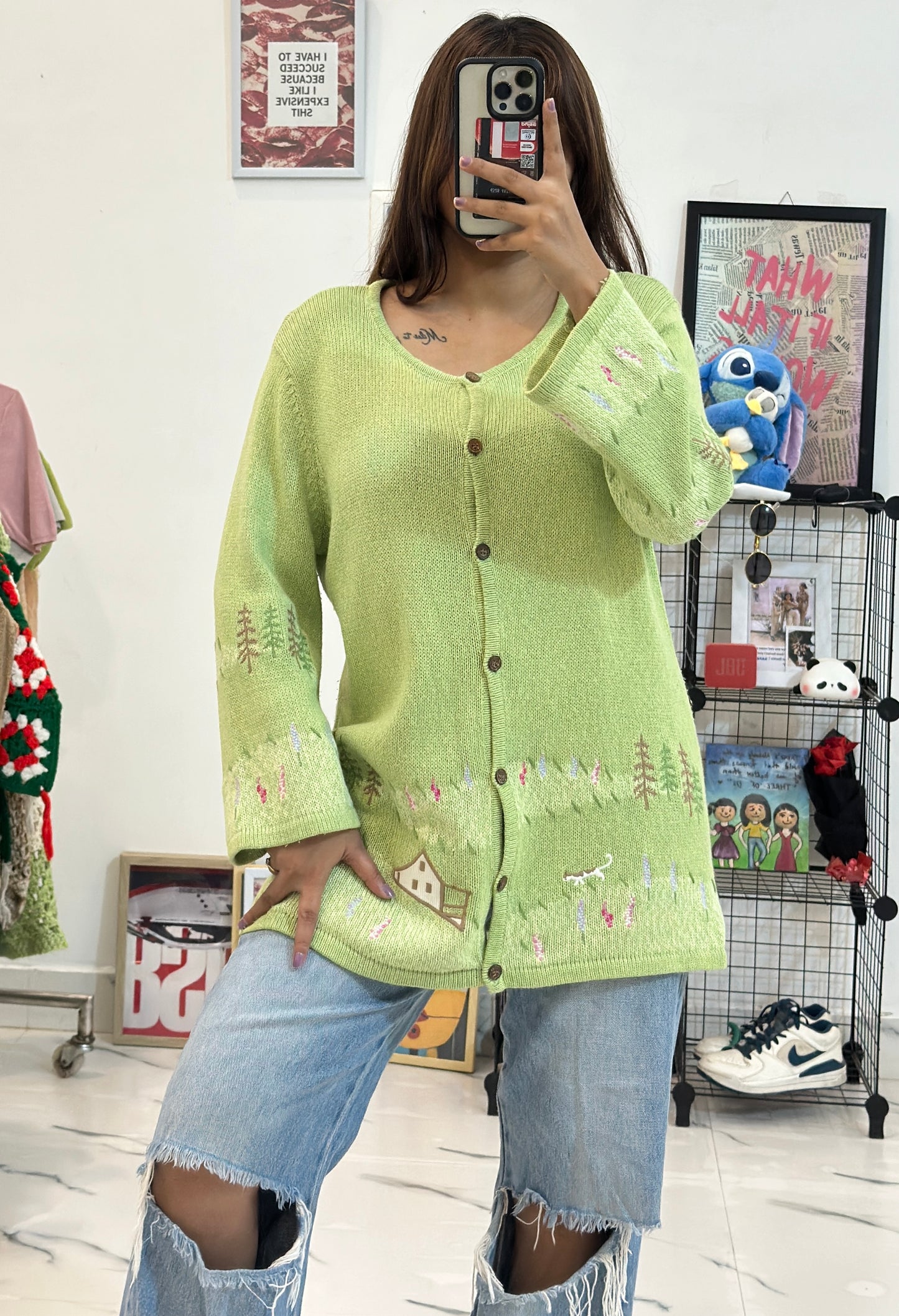 Korean embroidered cardigan (40-42)