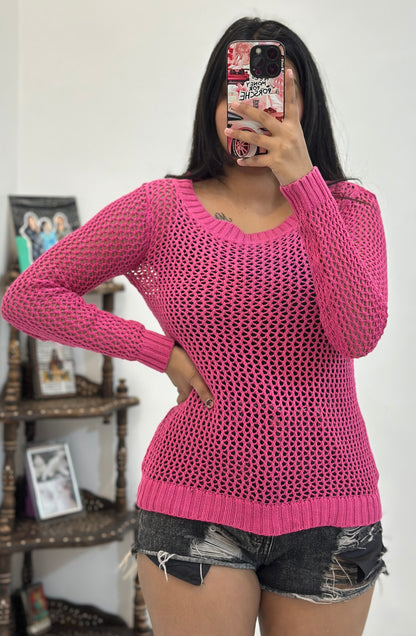 Pink crochet top (34 busts)