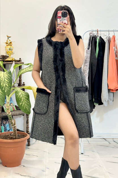 Top quality furr long coat (38-40)