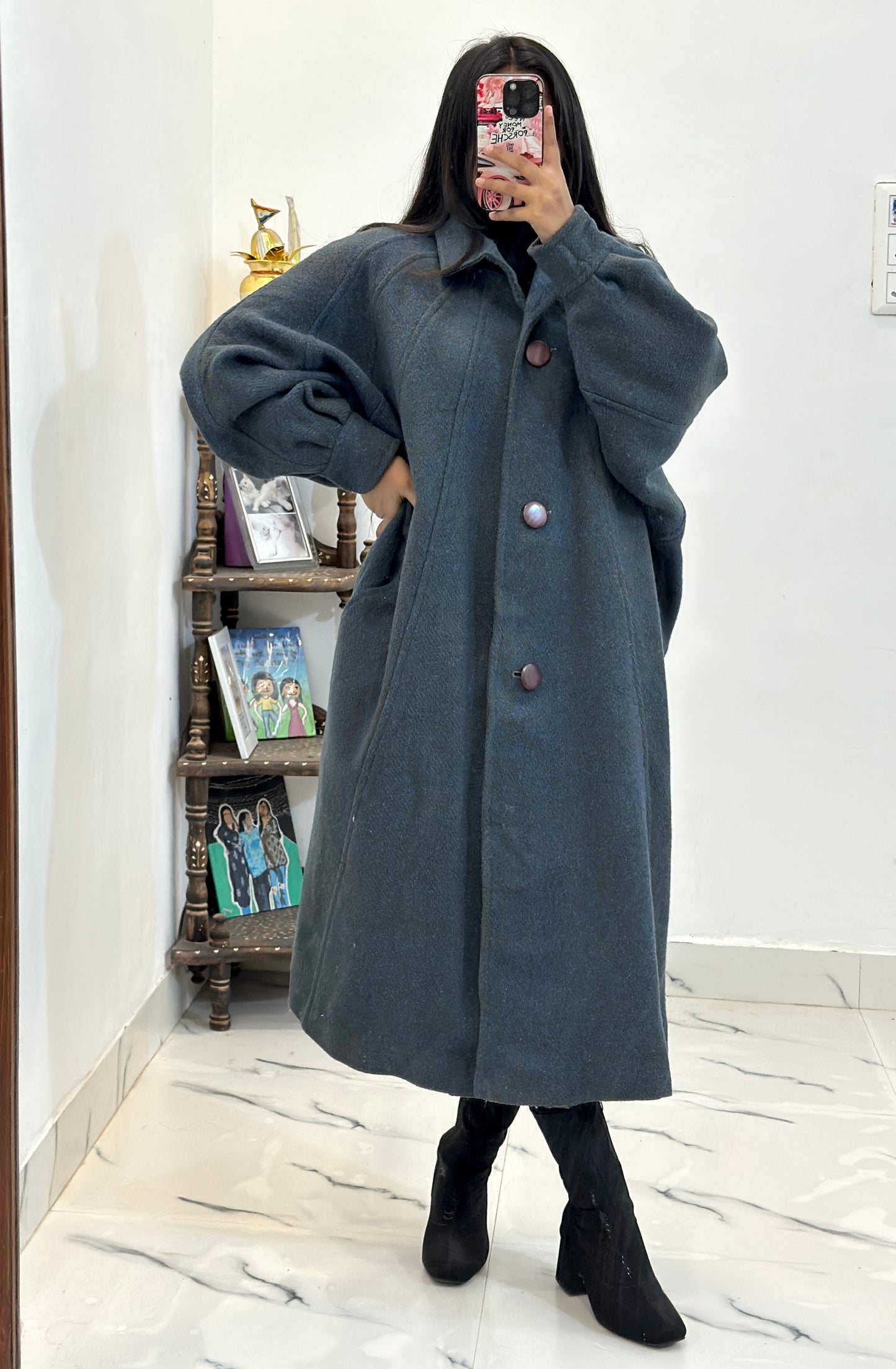Heavy oversized korean long coat (freesize upto 44)