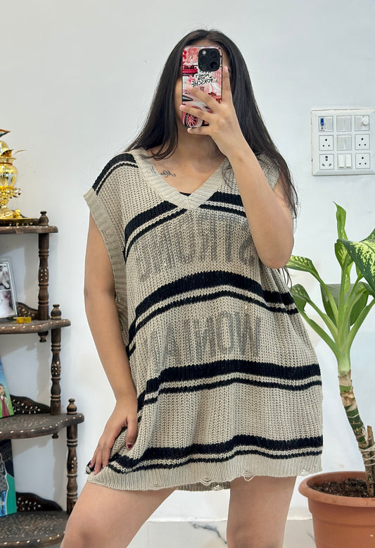 Oversized vest top (Upto 48)