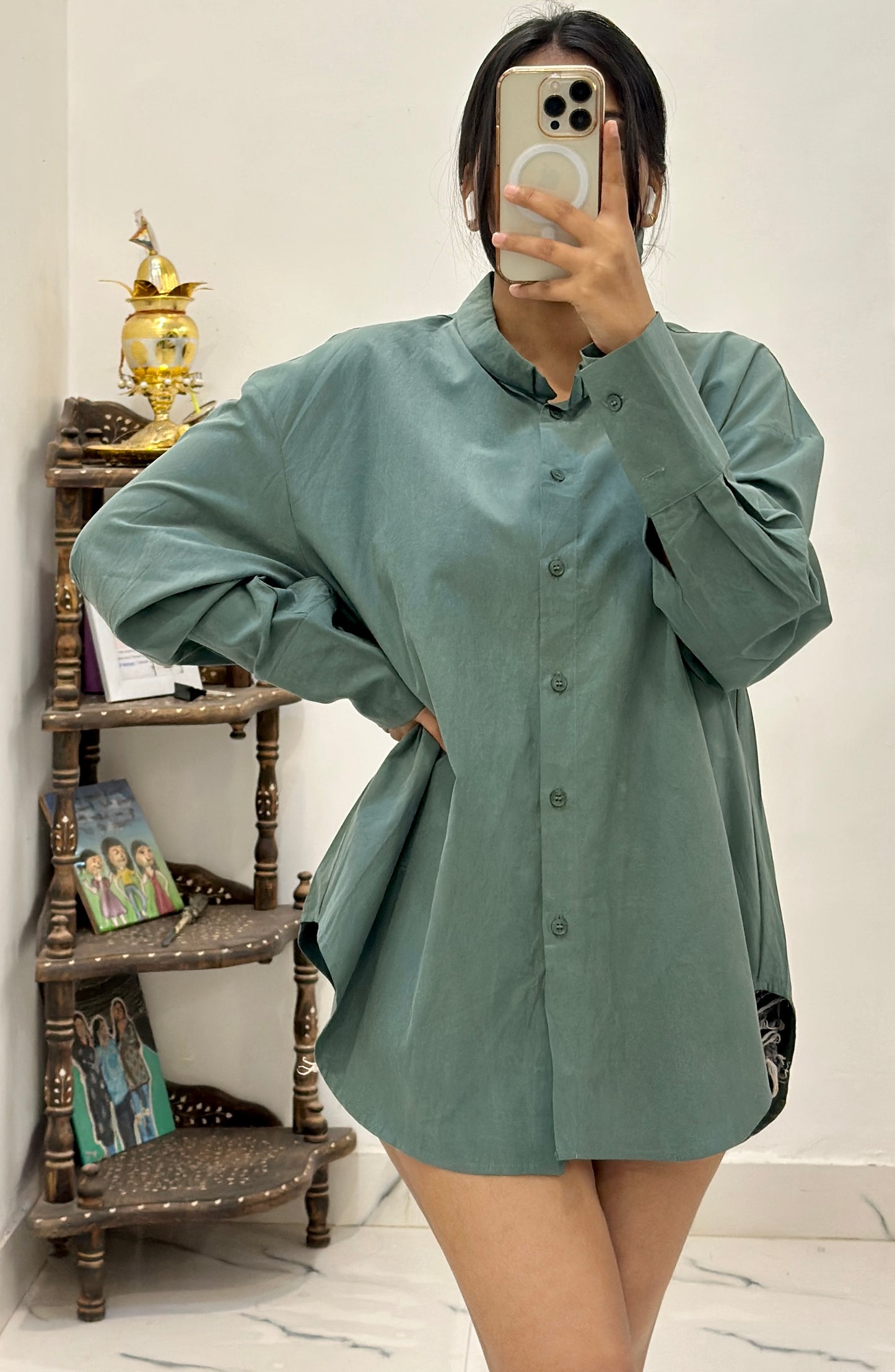 Oversized shirt (40-42)