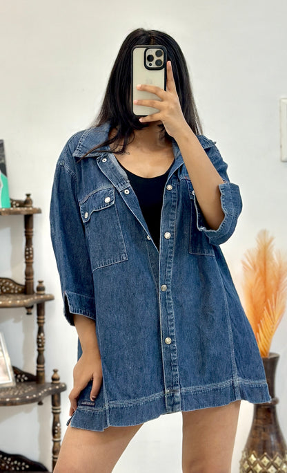 Oversized denim shirt (42-44)