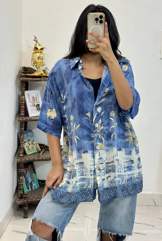 Vintage oversized shirt (42-44)